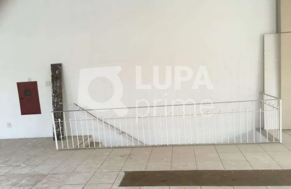 Loja-Salão, 180 m² - Foto 1