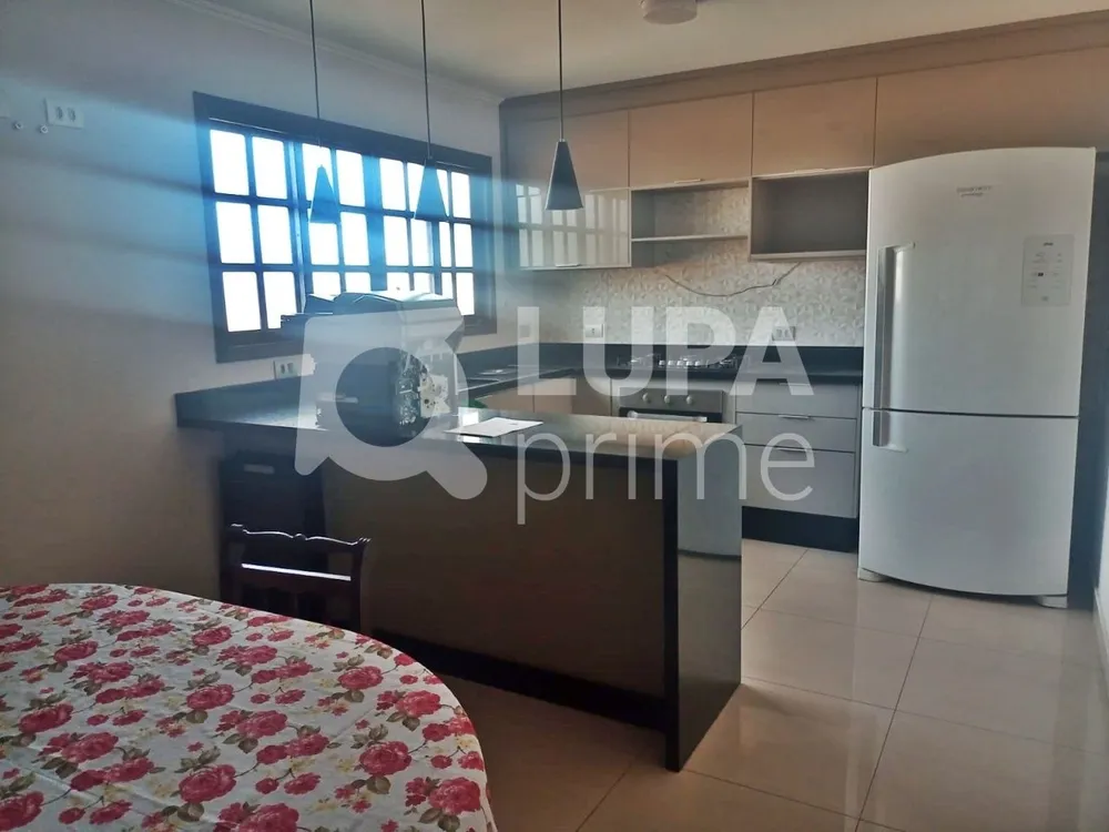 Casa, 3 quartos, 184 m² - Foto 13