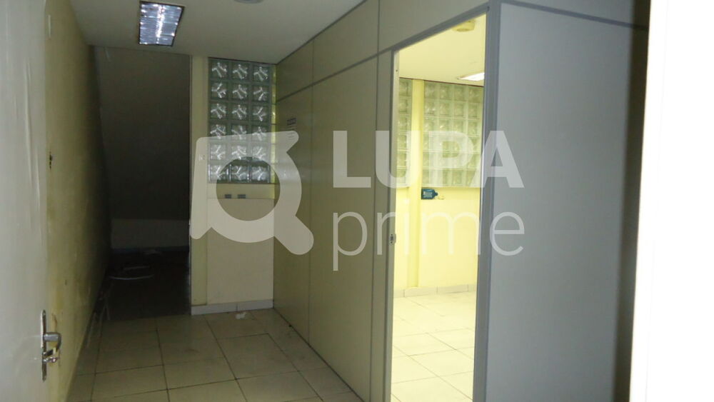 Prédio Inteiro para alugar, 554m² - Foto 1