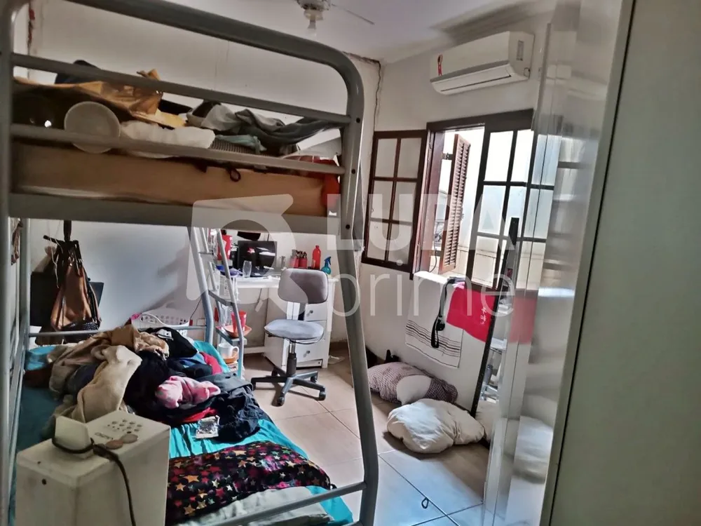 Casa, 5 quartos, 200 m² - Foto 1