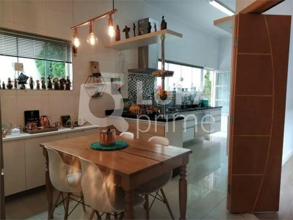 Casa, 3 quartos, 250 m² - Foto 14