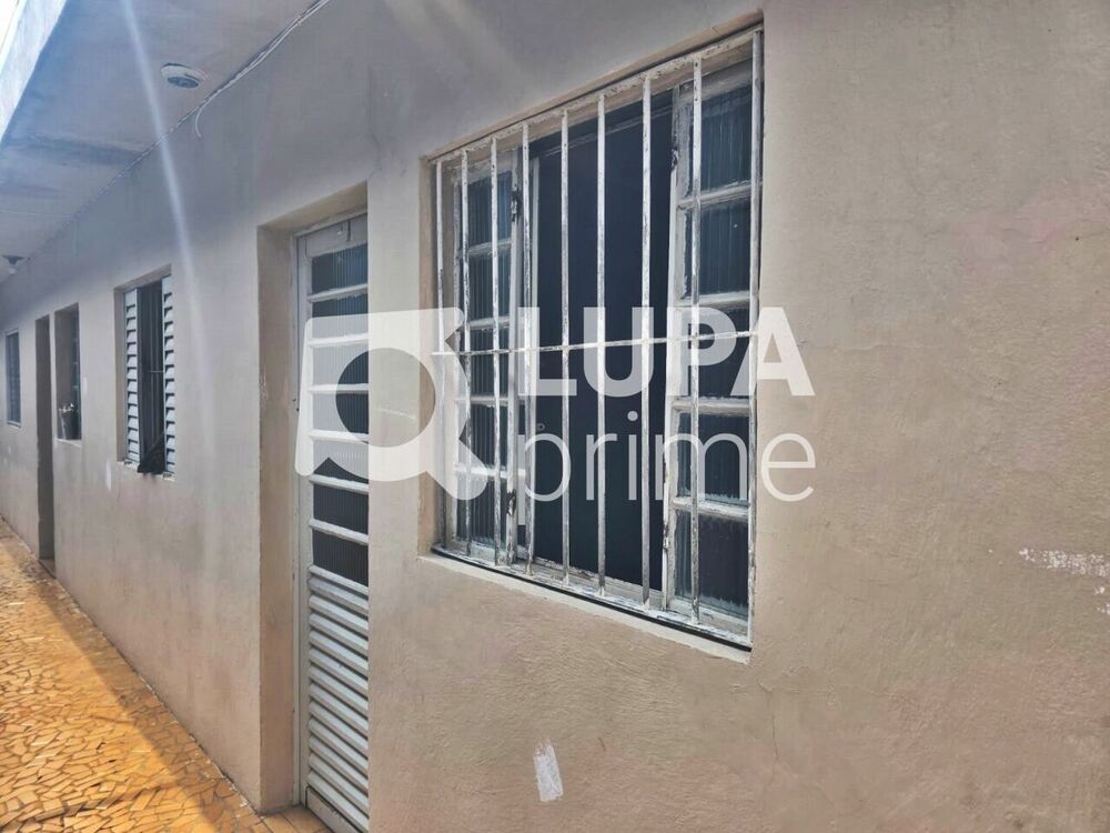 Casa para alugar com 1 quarto, 40m² - Foto 1