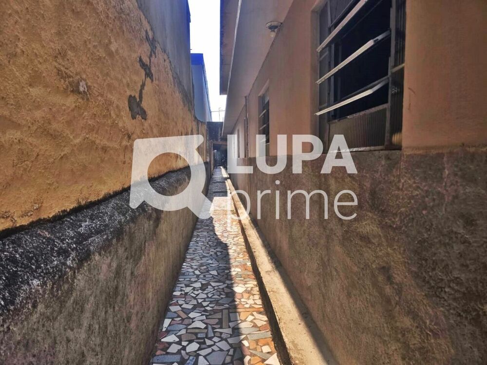 Casa para alugar com 1 quarto, 40m² - Foto 2