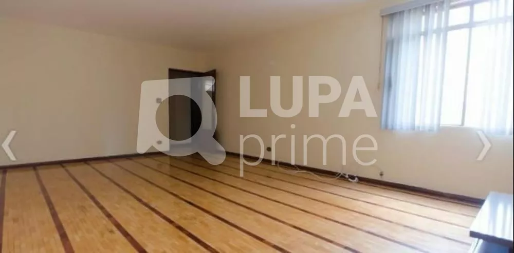 Apartamento à venda com 3 quartos, 147m² - Foto 1