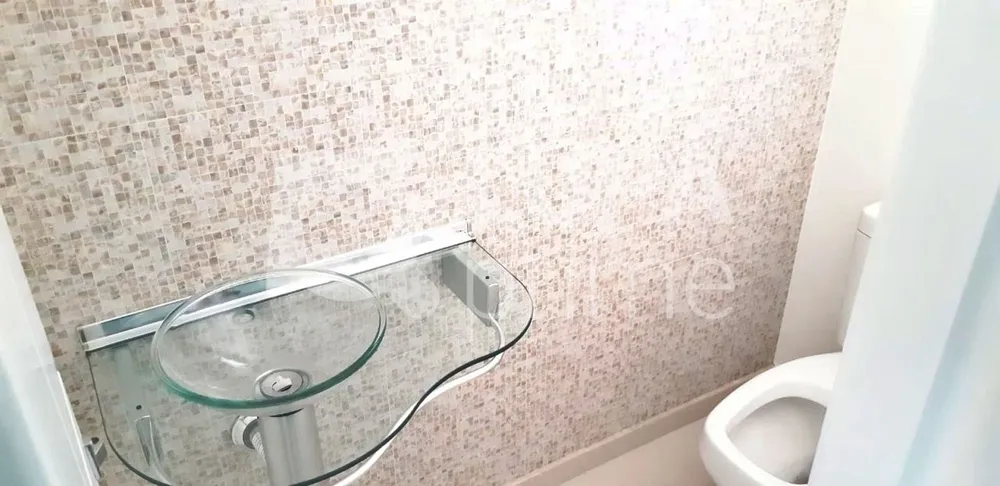Casa, 3 quartos, 249 m² - Foto 1