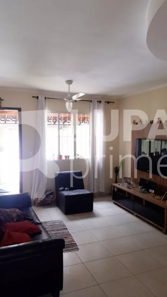 Casa à venda com 3 quartos, 150m² - Foto 4