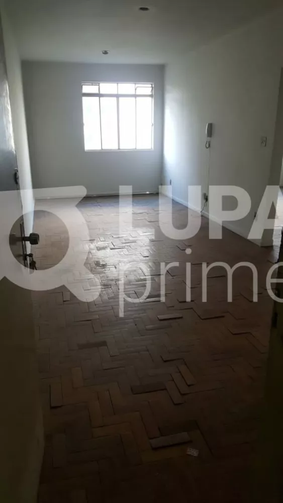 Apartamento à venda com 1 quarto, 39m² - Foto 1