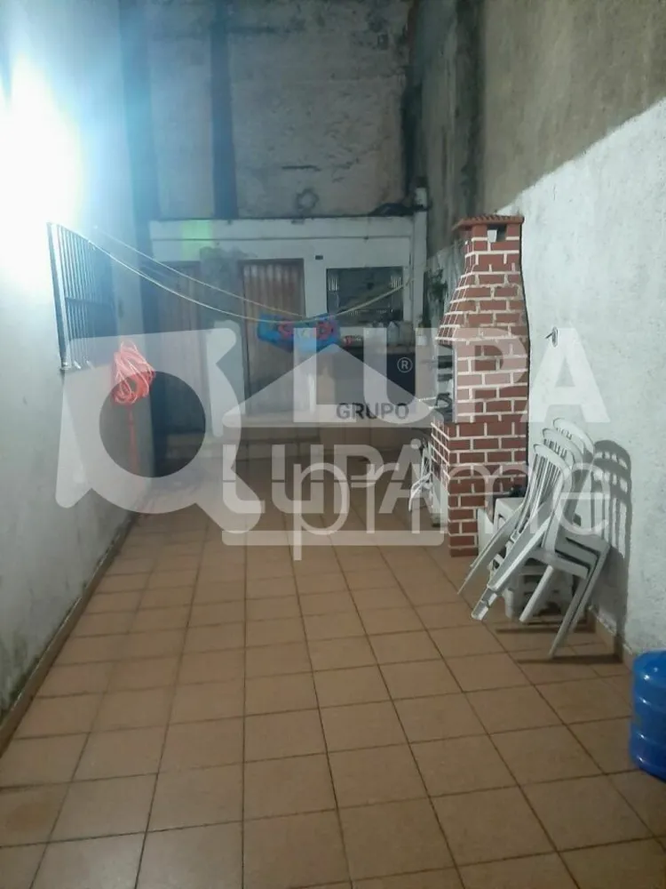 Casa, 2 quartos, 160 m² - Foto 1