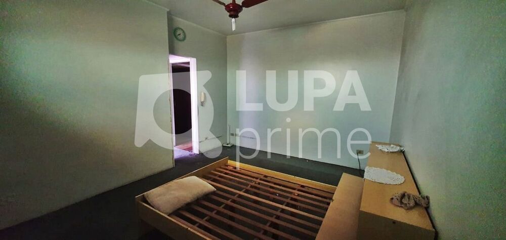 Casa à venda com 4 quartos, 467m² - Foto 2