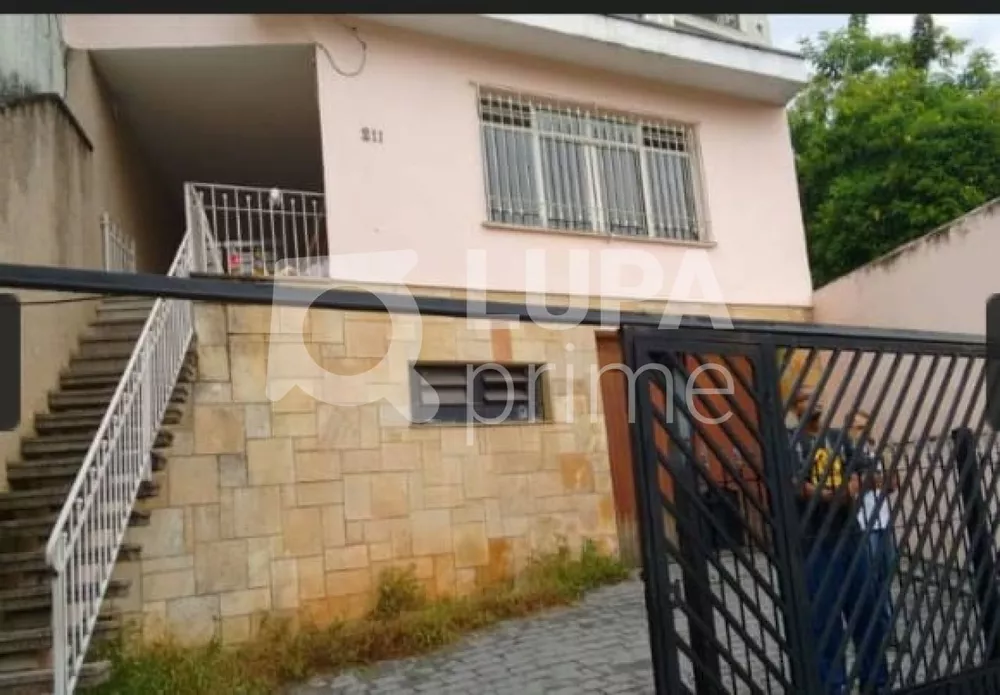 Casa à venda com 3 quartos, 140m² - Foto 1