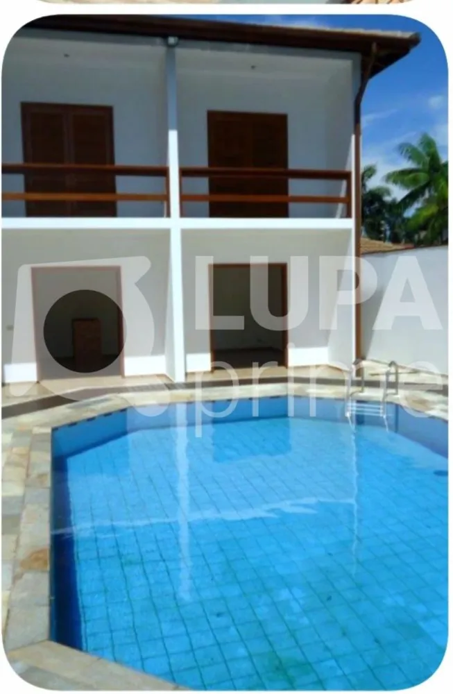 Casa, 4 quartos, 473 m² - Foto 2
