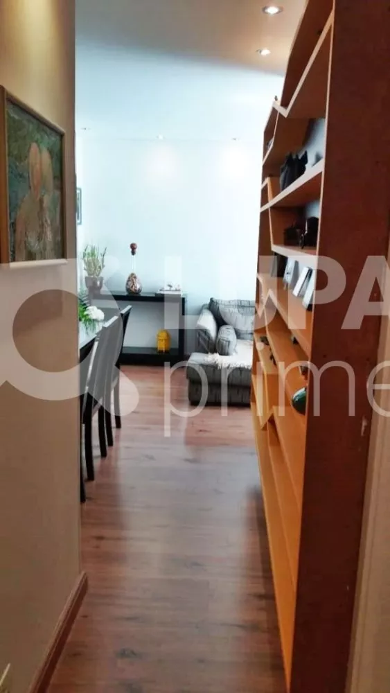 Apartamento à venda com 3 quartos, 80m² - Foto 3