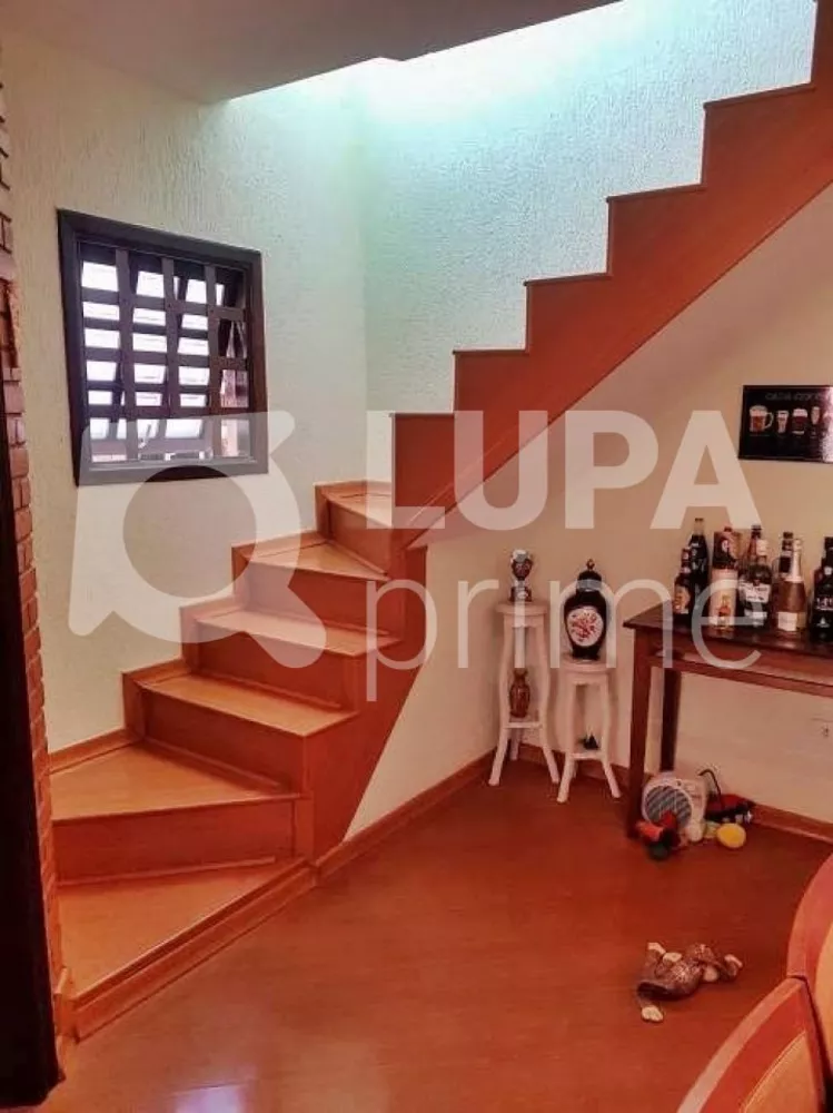 Casa à venda com 2 quartos, 95m² - Foto 4