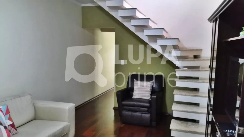 Casa à venda com 3 quartos, 174m² - Foto 2