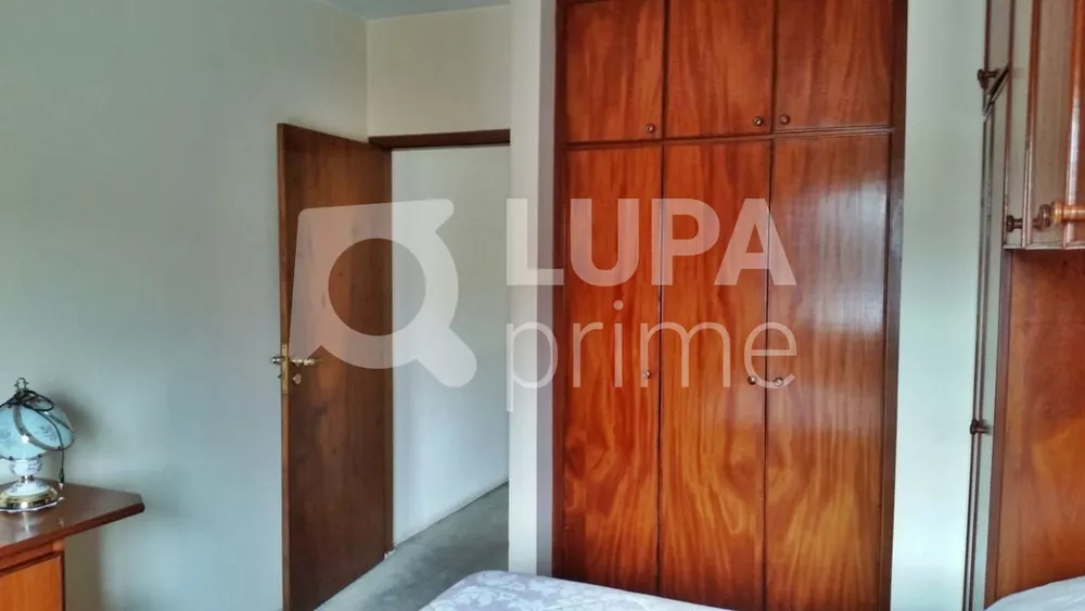 Casa à venda com 3 quartos, 174m² - Foto 3