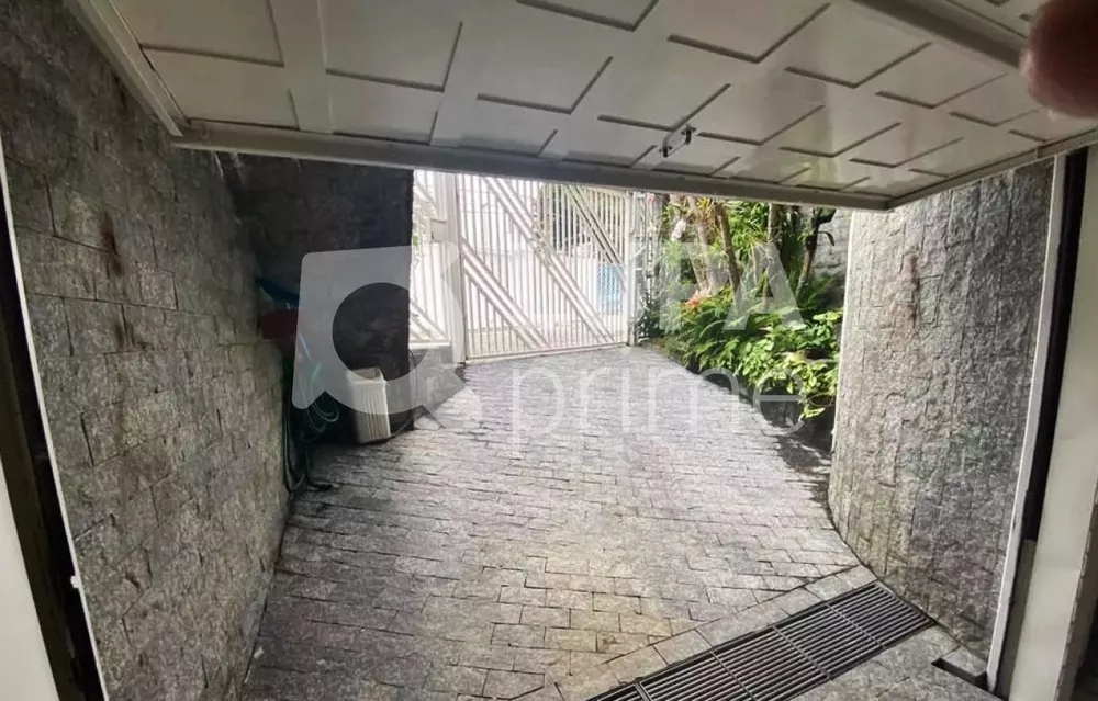 Casa à venda com 3 quartos, 210m² - Foto 17