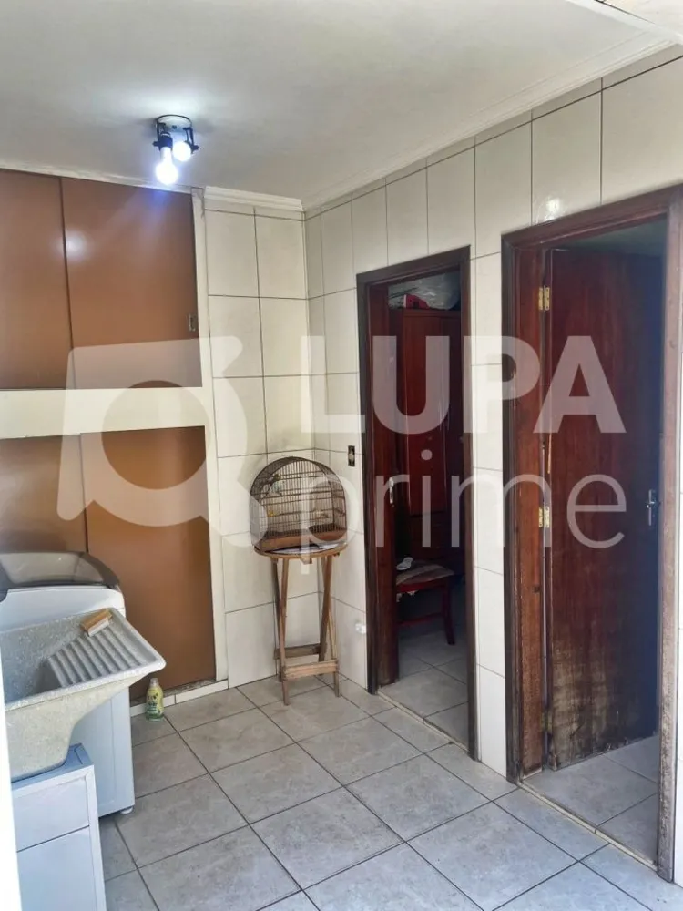 Casa, 3 quartos, 147 m² - Foto 4