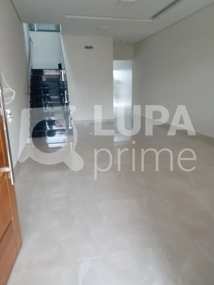 Casa, 3 quartos, 130 m² - Foto 1