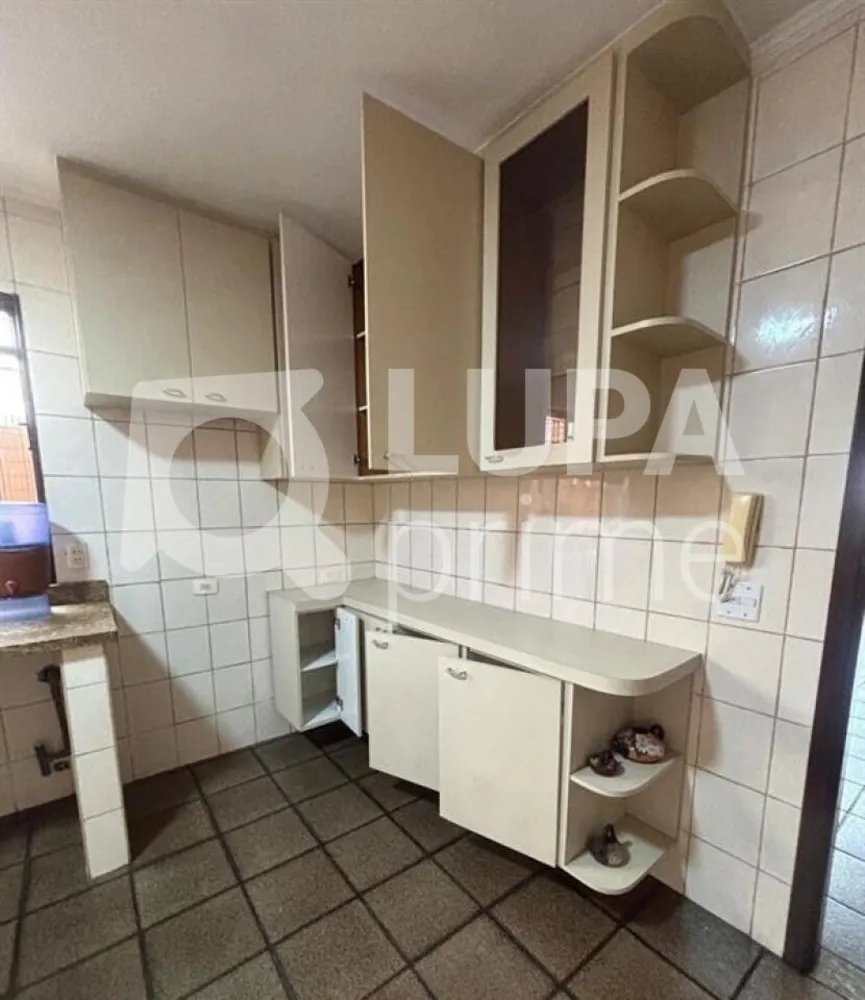 Casa, 3 quartos, 152 m² - Foto 4