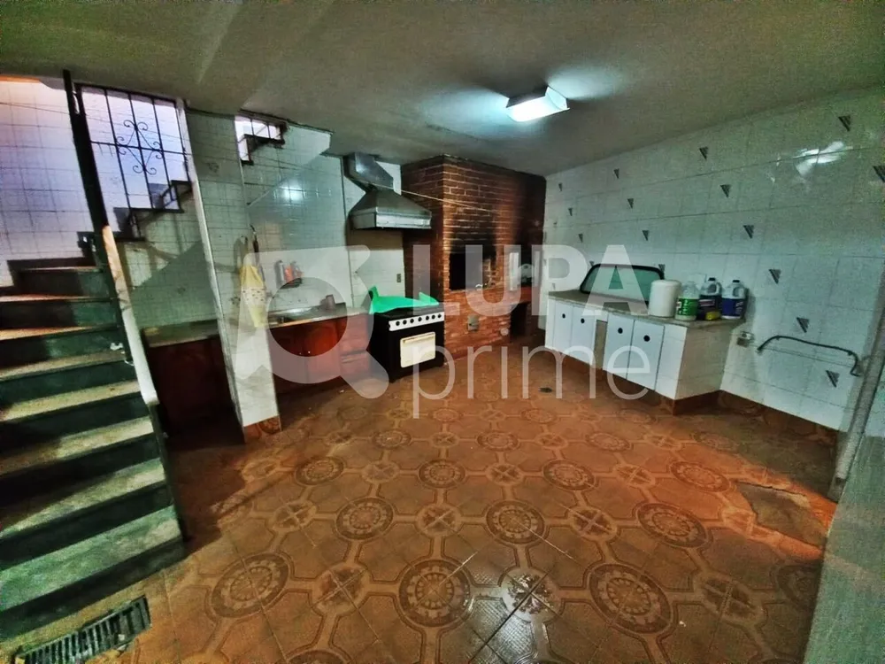 Casa, 4 quartos, 180 m² - Foto 2