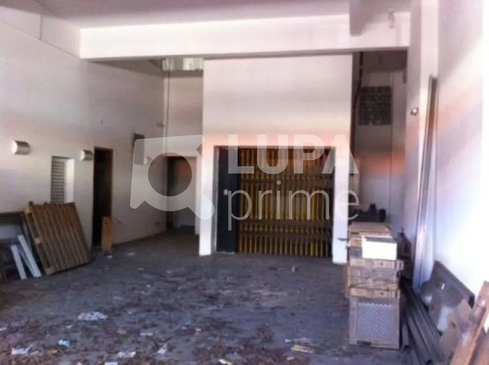 Prédio Inteiro, 3000 m² - Foto 1