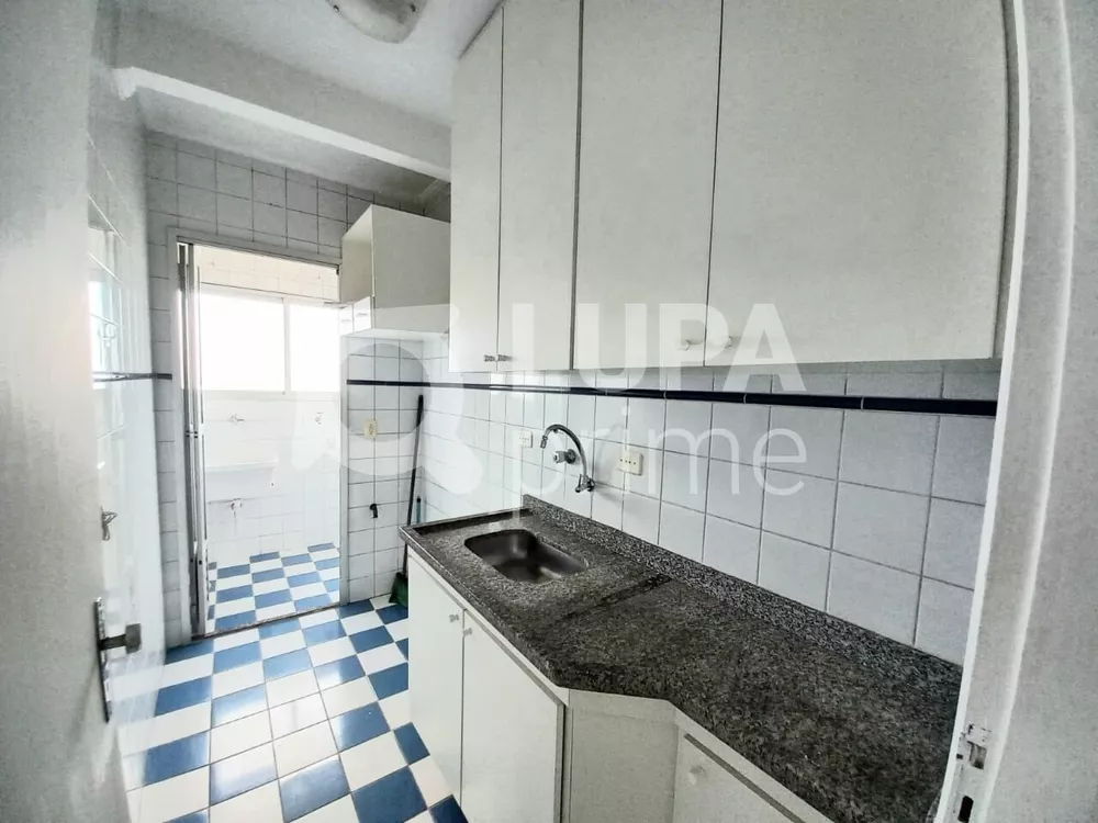 Apartamento à venda com 1 quarto, 37m² - Foto 5