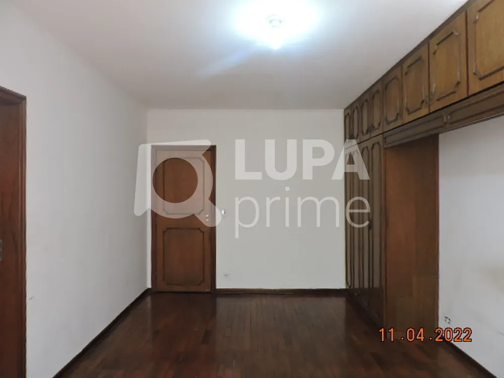 Casa, 3 quartos, 292 m² - Foto 1