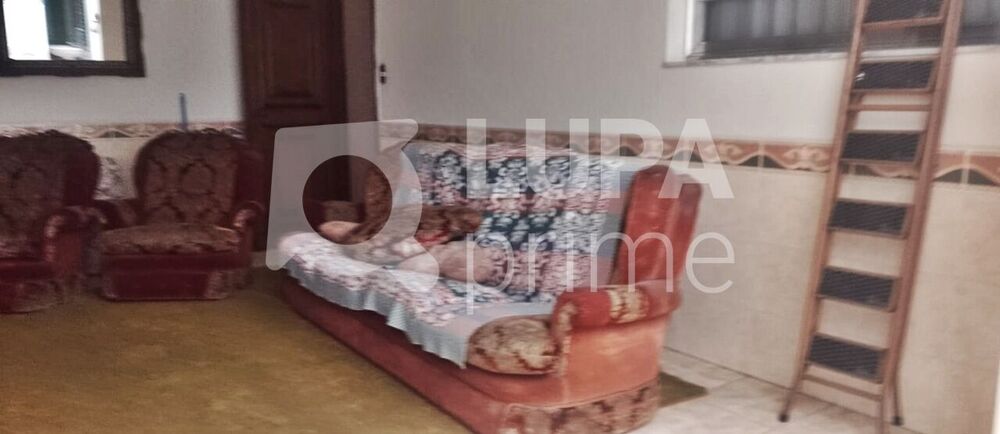 Casa, 3 quartos, 244 m² - Foto 2