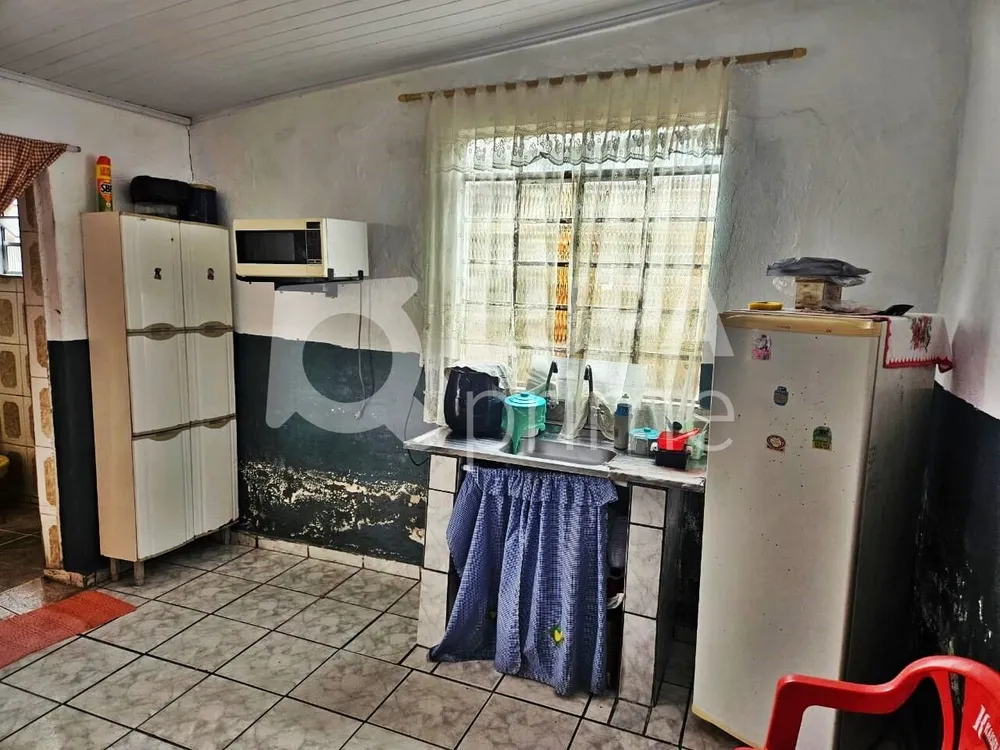 Casa, 2 quartos, 200 m² - Foto 1