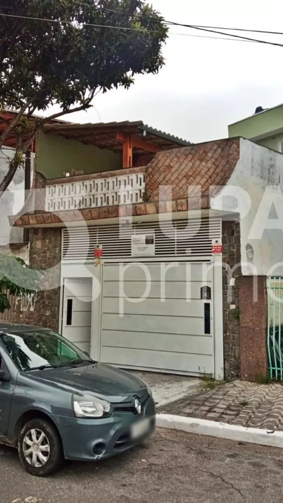 Casa à venda com 3 quartos, 250m² - Foto 1