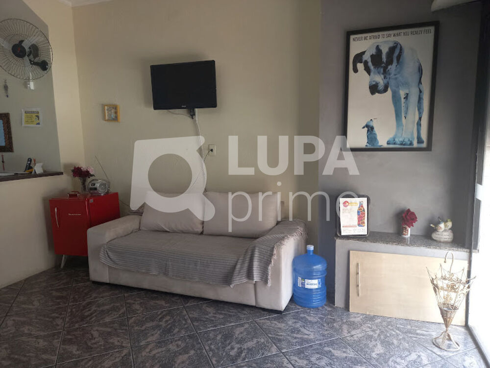 Casa, 3 quartos, 200 m² - Foto 4