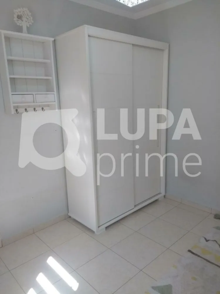 Casa, 3 quartos, 91 m² - Foto 2