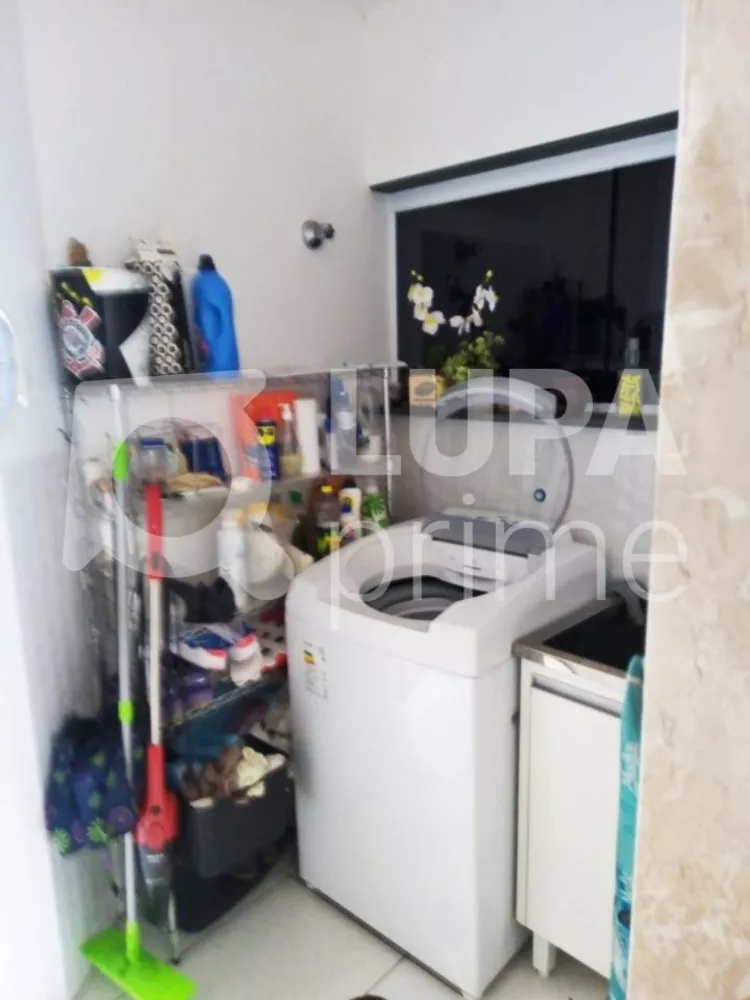 Casa, 4 quartos, 184 m² - Foto 2