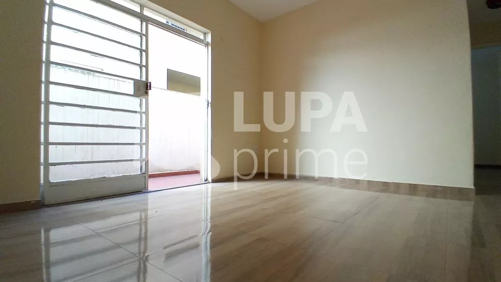 Apartamento à venda com 2 quartos, 83m² - Foto 2