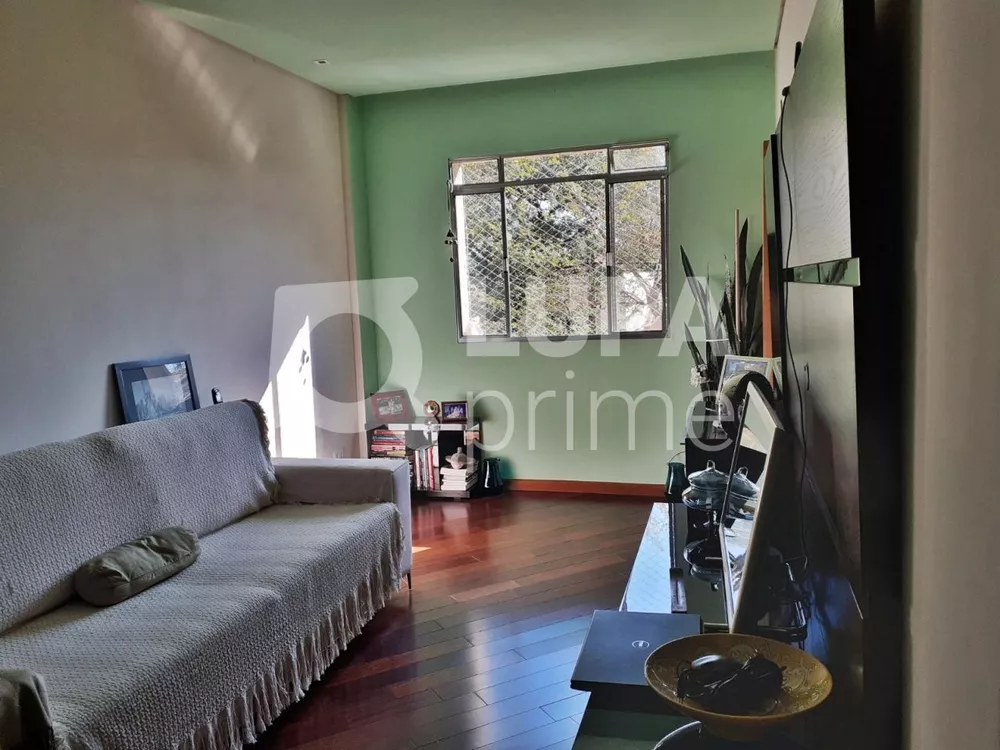 Apartamento à venda com 1 quarto, 49m² - Foto 2