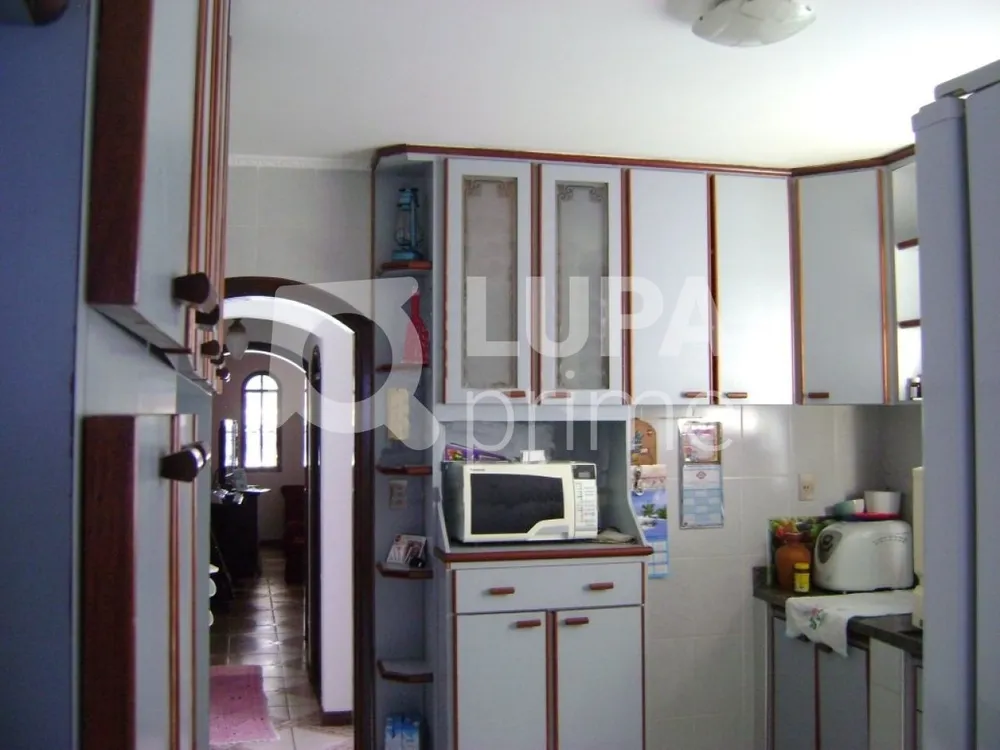 Casa, 3 quartos, 190 m² - Foto 3