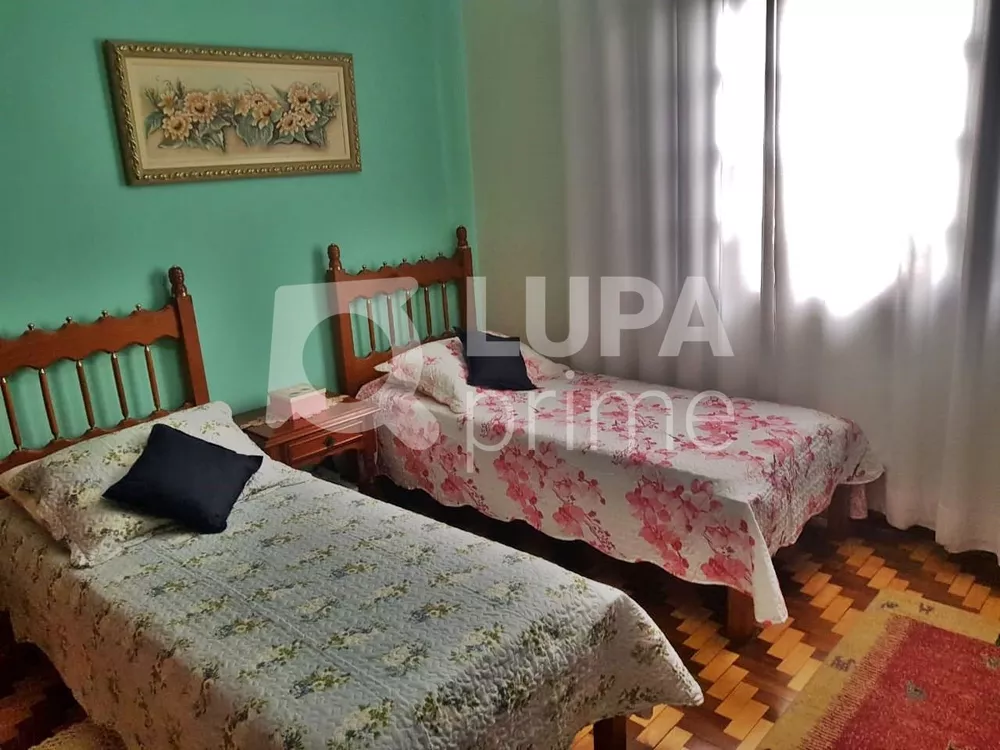 Casa à venda com 3 quartos, 260m² - Foto 10