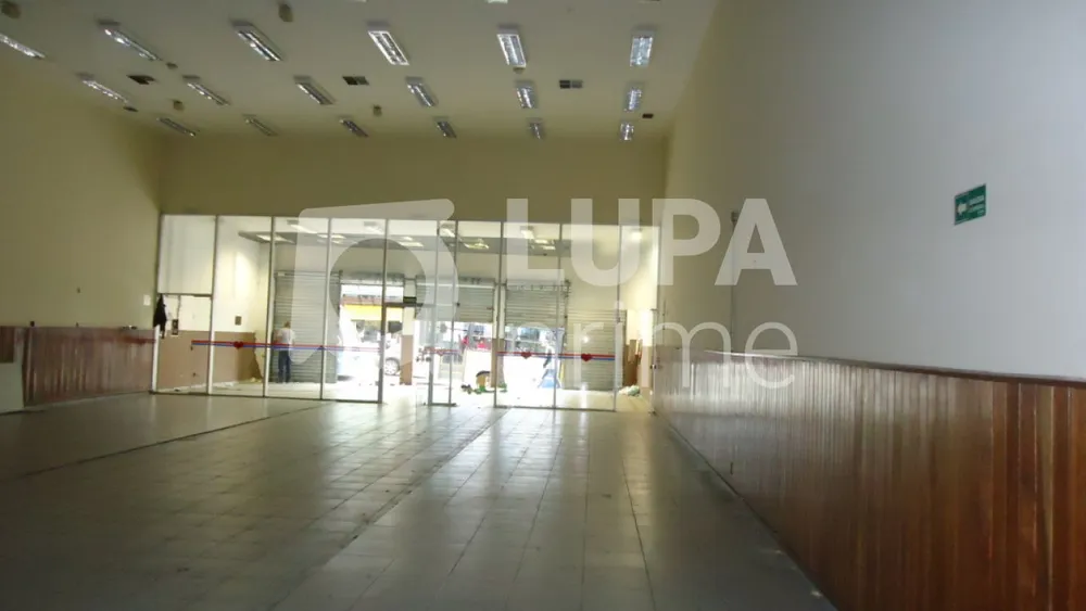 Prédio Inteiro, 554 m² - Foto 1