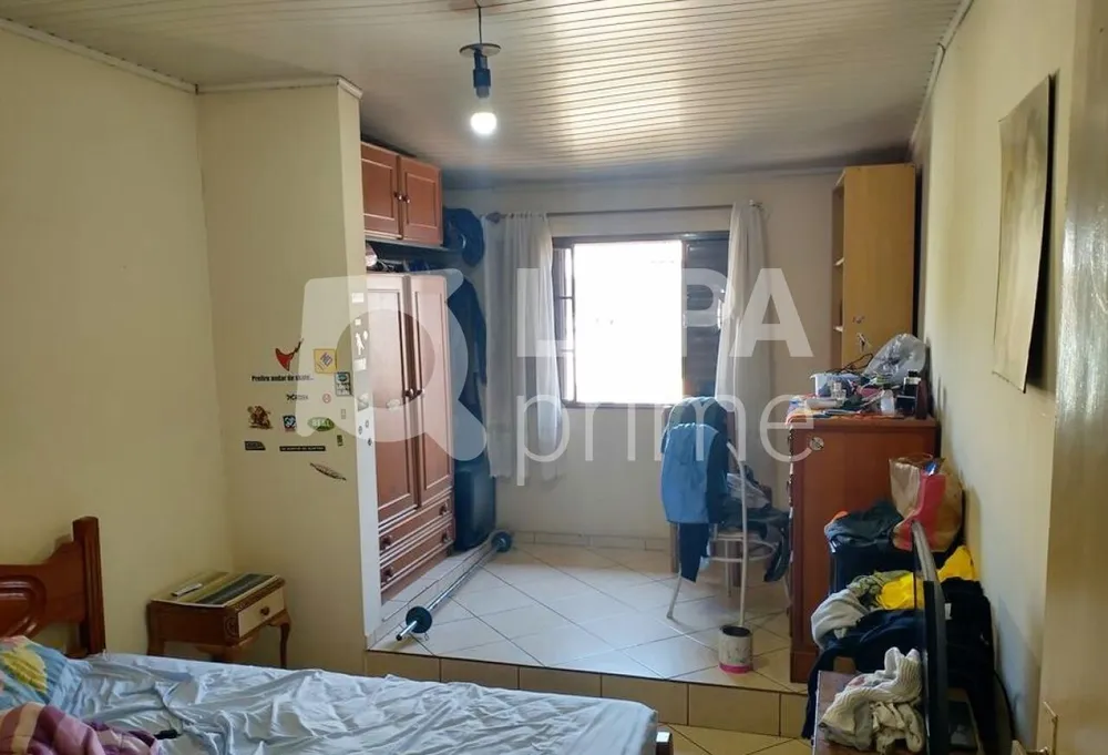 Casa, 4 quartos, 200 m² - Foto 1