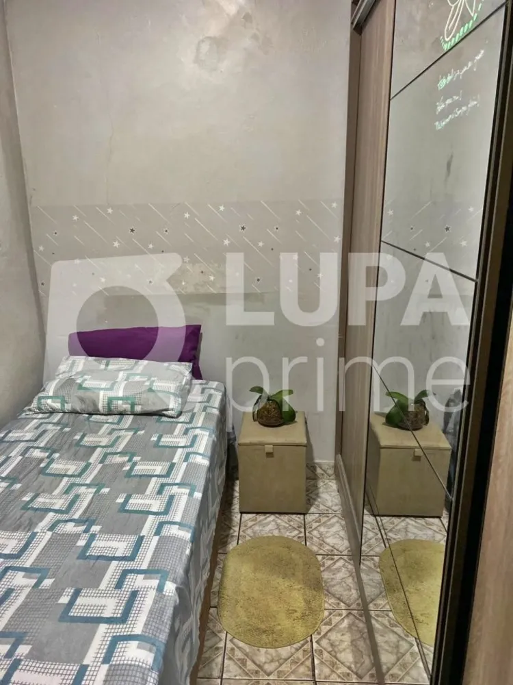 Casa, 7 quartos, 230 m² - Foto 4