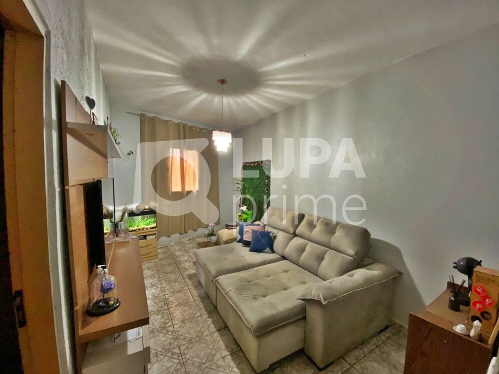 Casa, 7 quartos, 230 m² - Foto 2