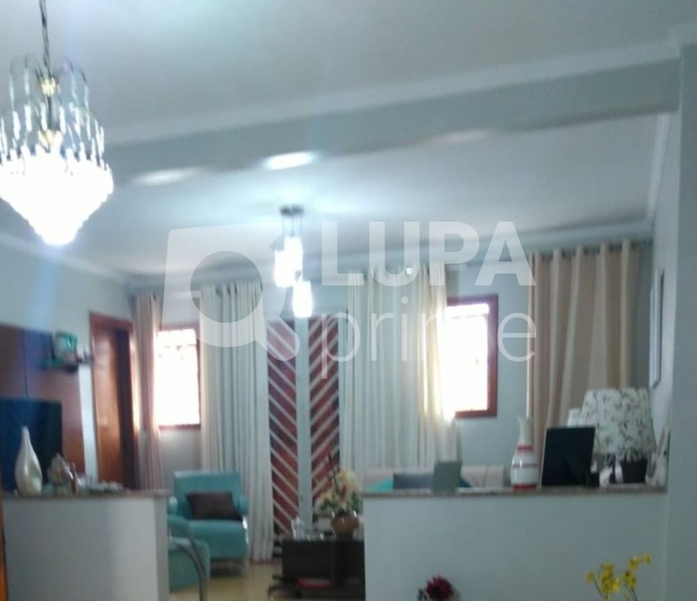 Casa, 3 quartos, 145 m² - Foto 1