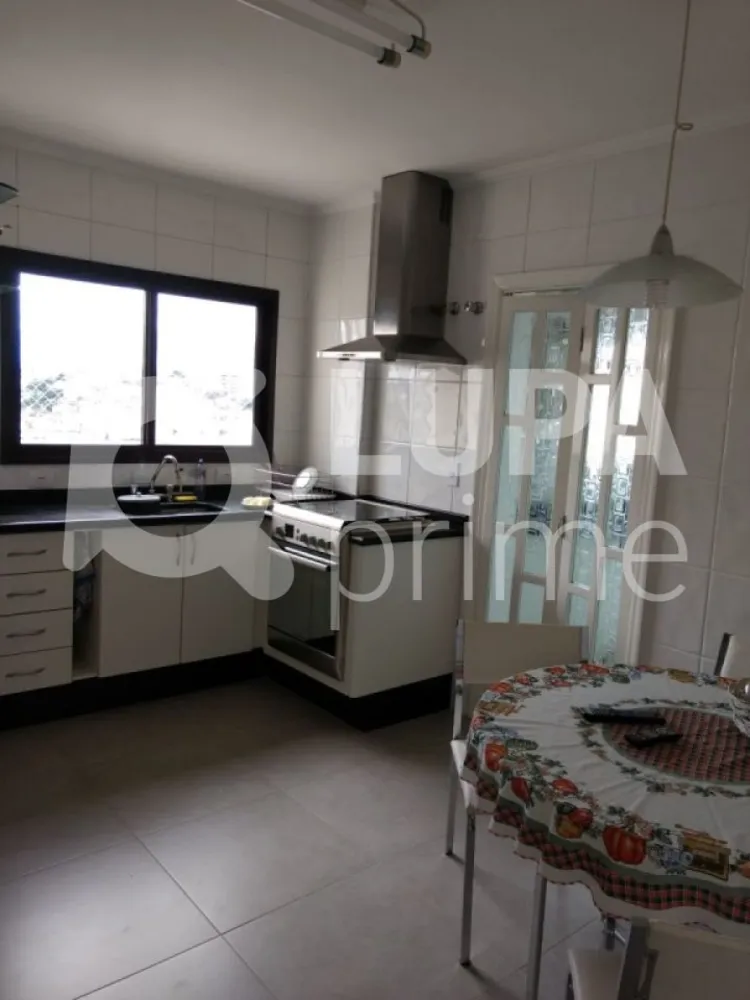 Apartamento, 3 quartos, 130 m² - Foto 1