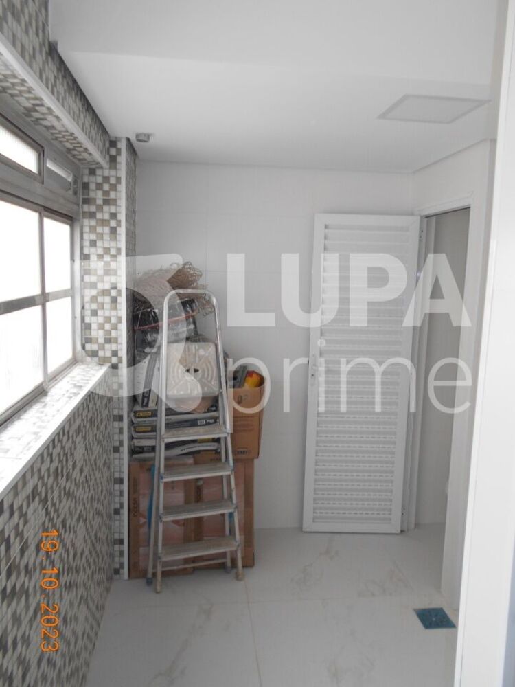 Apartamento para alugar com 2 quartos, 77m² - Foto 4