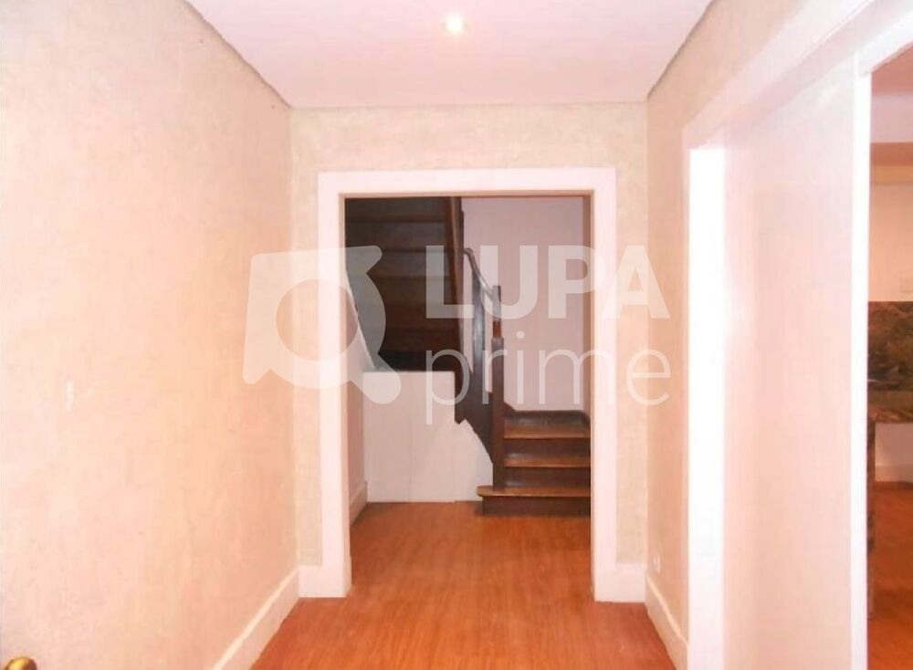 Casa para alugar com 2 quartos, 59m² - Foto 2