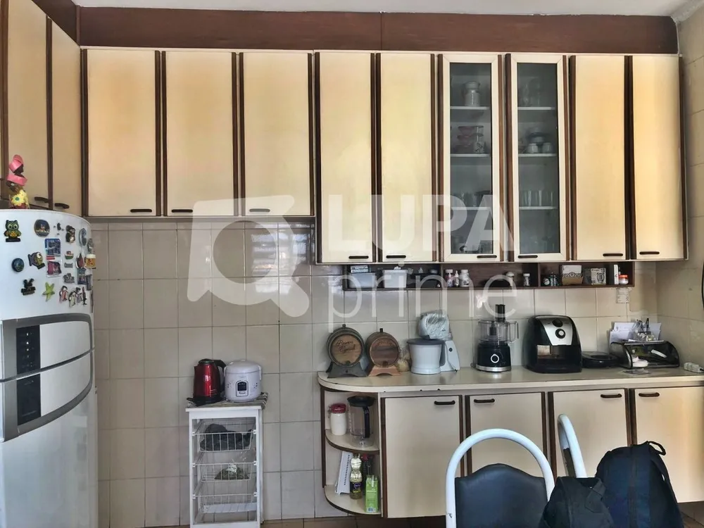 Casa, 4 quartos, 250 m² - Foto 16