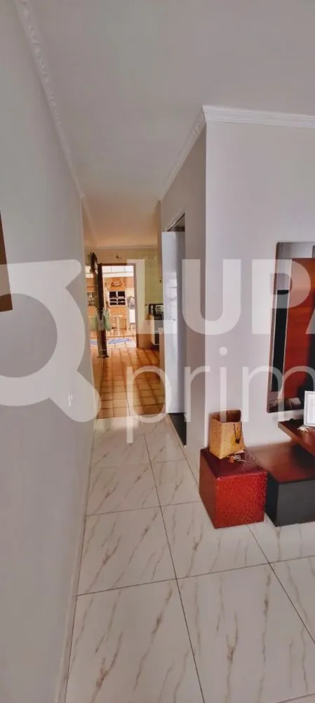 Casa, 2 quartos, 203 m² - Foto 11
