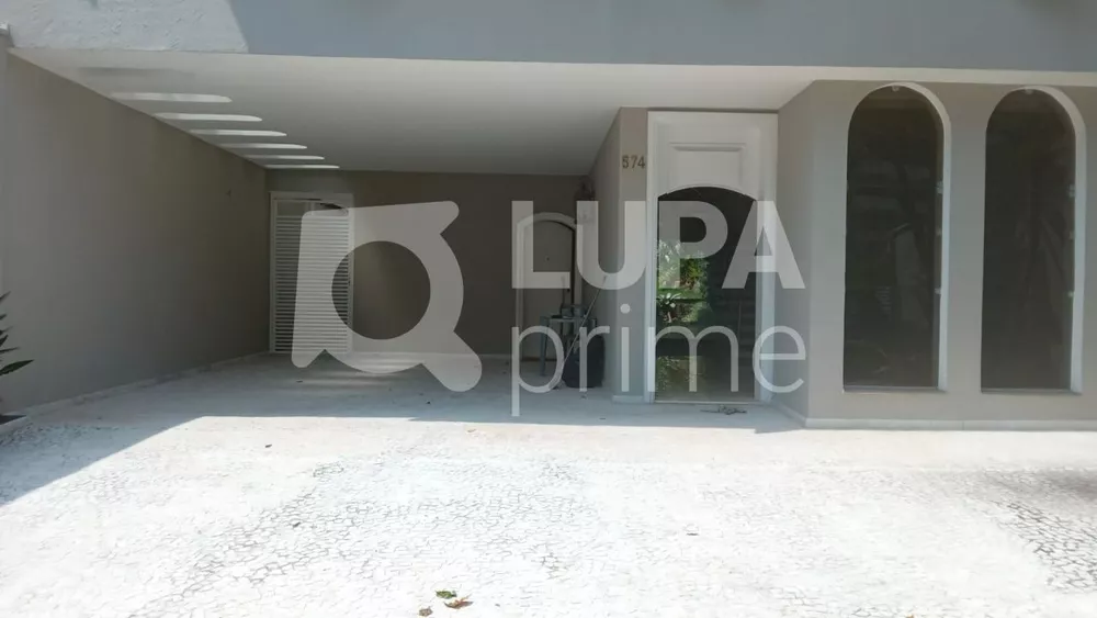 Casa à venda com 4 quartos, 359m² - Foto 3