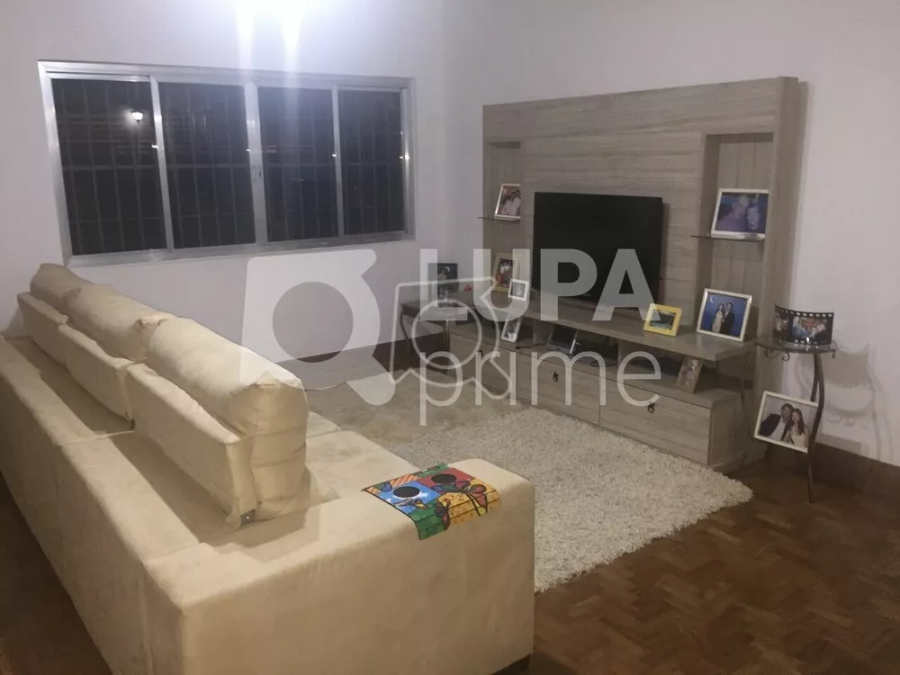 Casa à venda com 3 quartos, 273m² - Foto 3