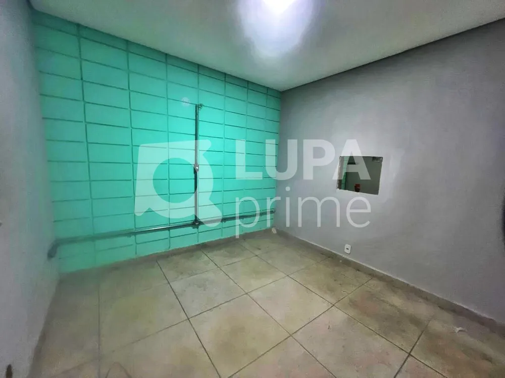 Sala-Conjunto, 1600 m² - Foto 9